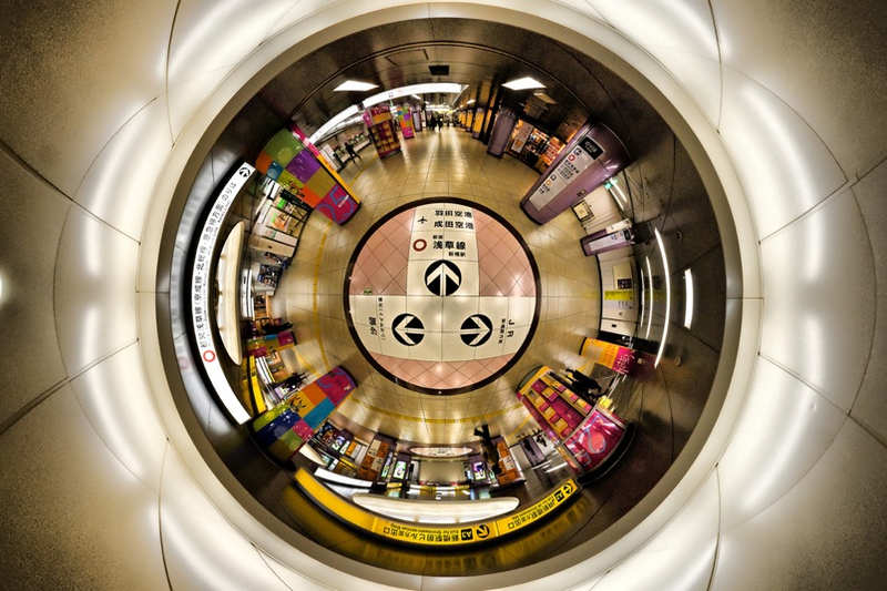 Illustration for article titled Stereographic Images Of Tokyo